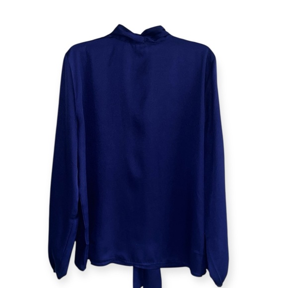 Ann Taylor Bow Blouse in Rich Ultraviolet Size MP - Picture 4 of 8
